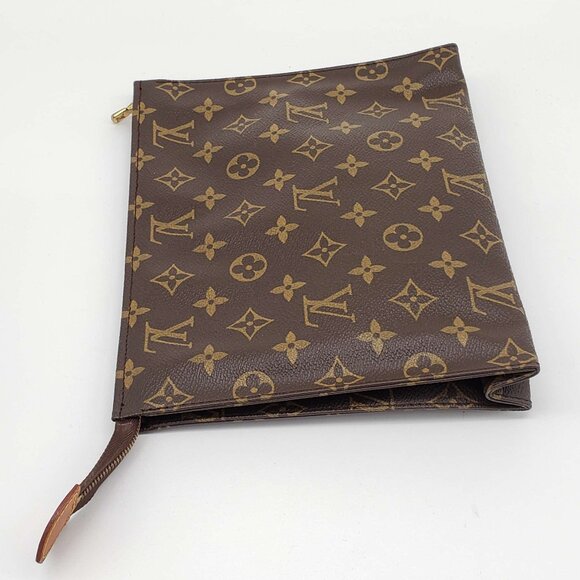 100% Authentic Louis Vuitton Poche toilette 26 Canvas Cosmetic Pouch 140-121324 - Picture 4 of 14